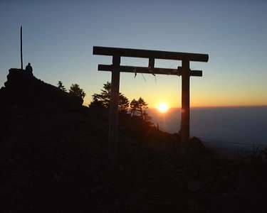 復縁が叶う関東の強力なおすすめパワースポットランキング・日光二荒山神社の画像