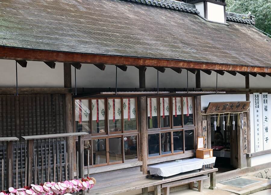 復縁が叶う奈良県の強力なおすすめパワースポットランキング・夫婦大国社（奈良市）の画像